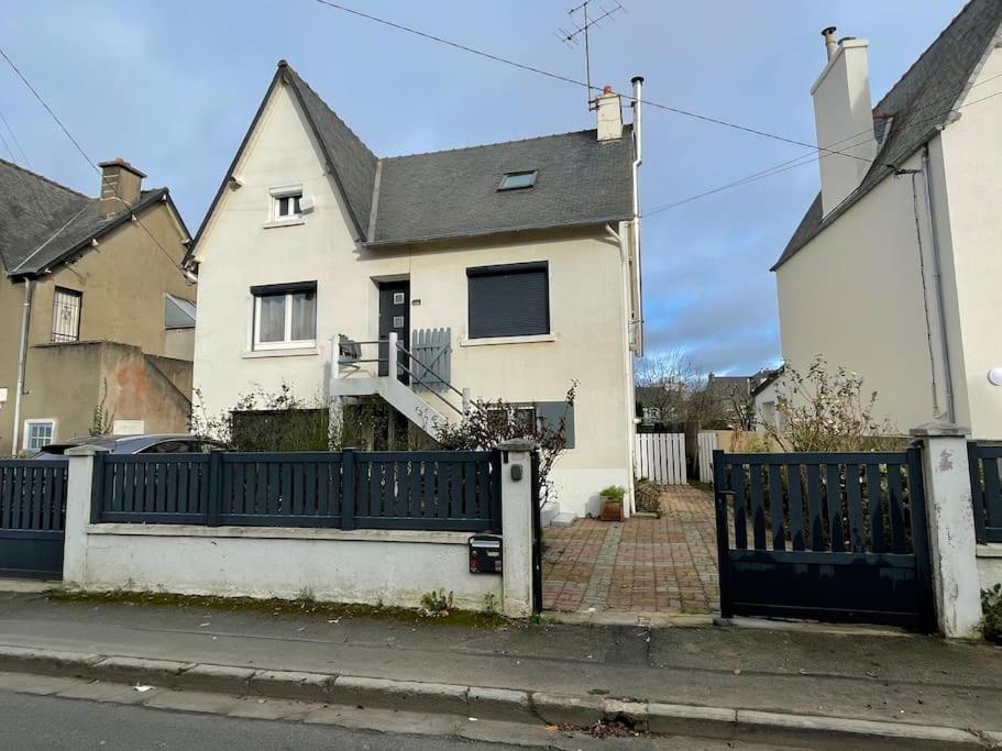 Maison Spacieuse Avec Jardin Et Salle De Sport แซงต์-บรีเออ ภายนอก รูปภาพ