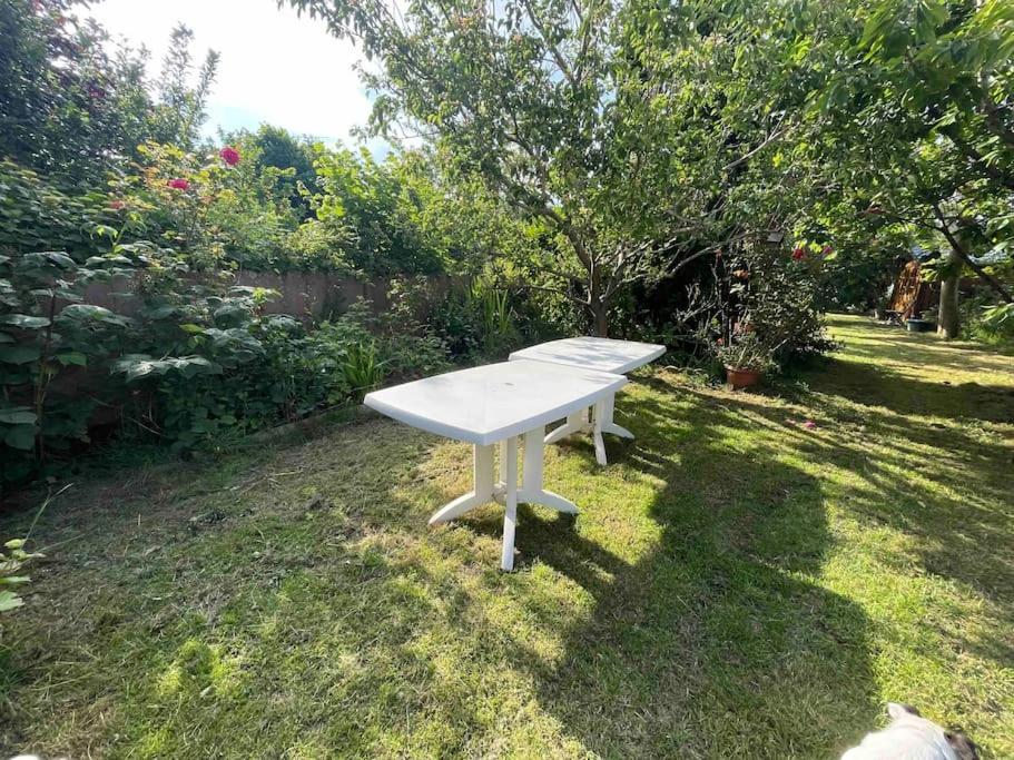 Maison Spacieuse Avec Jardin Et Salle De Sport แซงต์-บรีเออ ภายนอก รูปภาพ